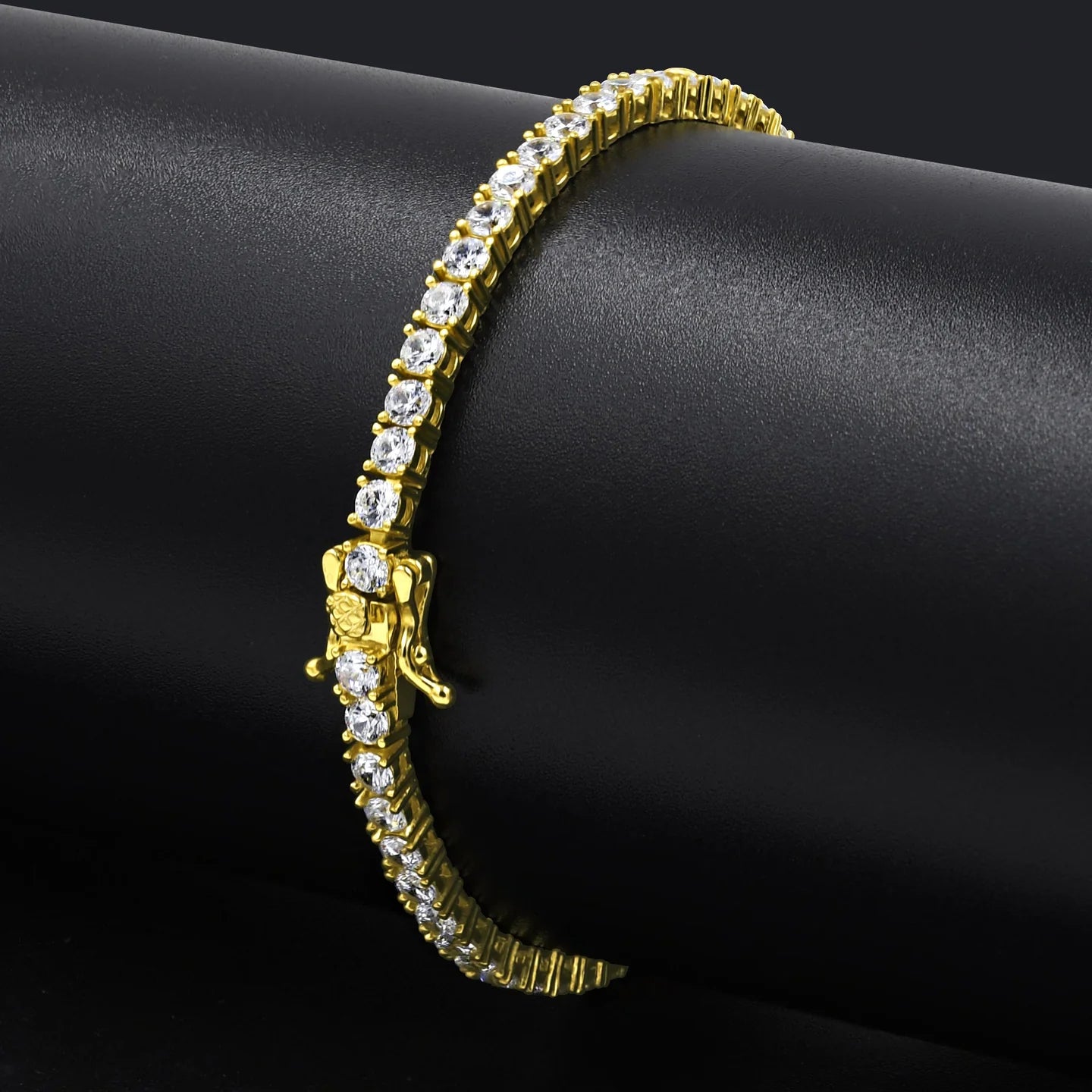 9312132 | Steel Tennis Moissanite Gold Bracelet