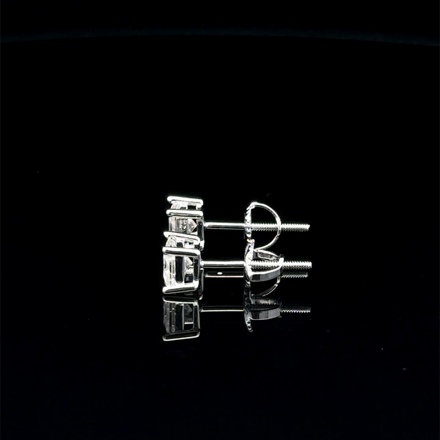 995271 | 925 Moissanite 1CTW Rhodium Earrings