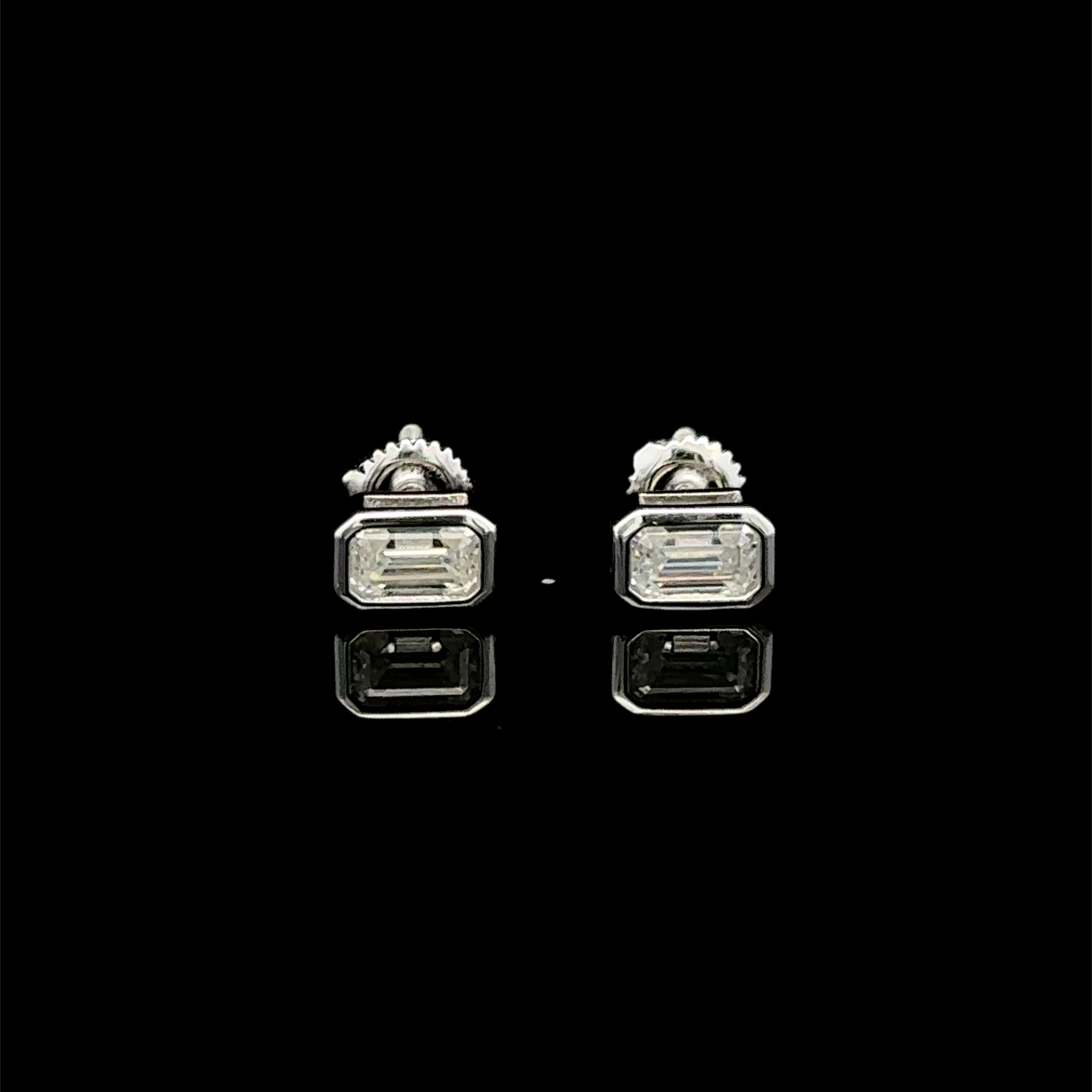 995301 | 925 Moissanite 1CTW Rhodium Earrings