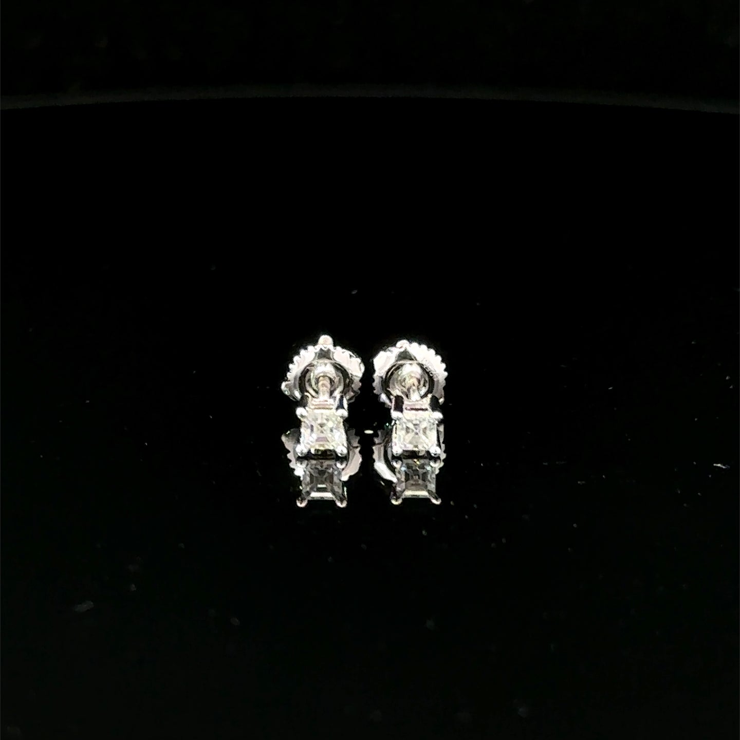 998101 | 925 Moissanite 0.25CTW Rhodium Earrings