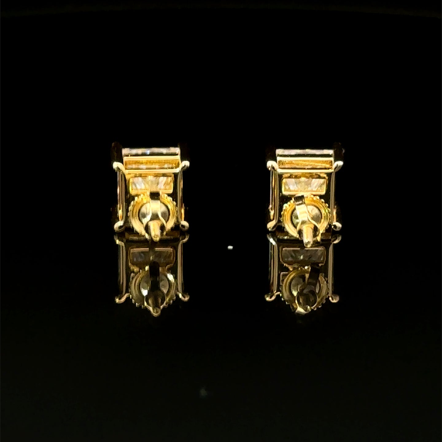 998222 | 925 Moissanite 3CTW Gold Earrings