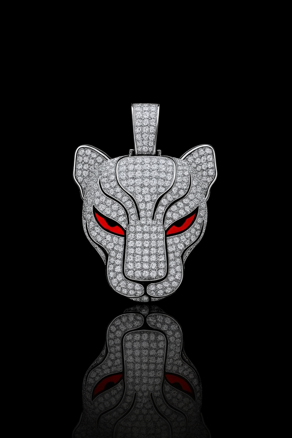9215981 | Silver Gato Pendant Silver