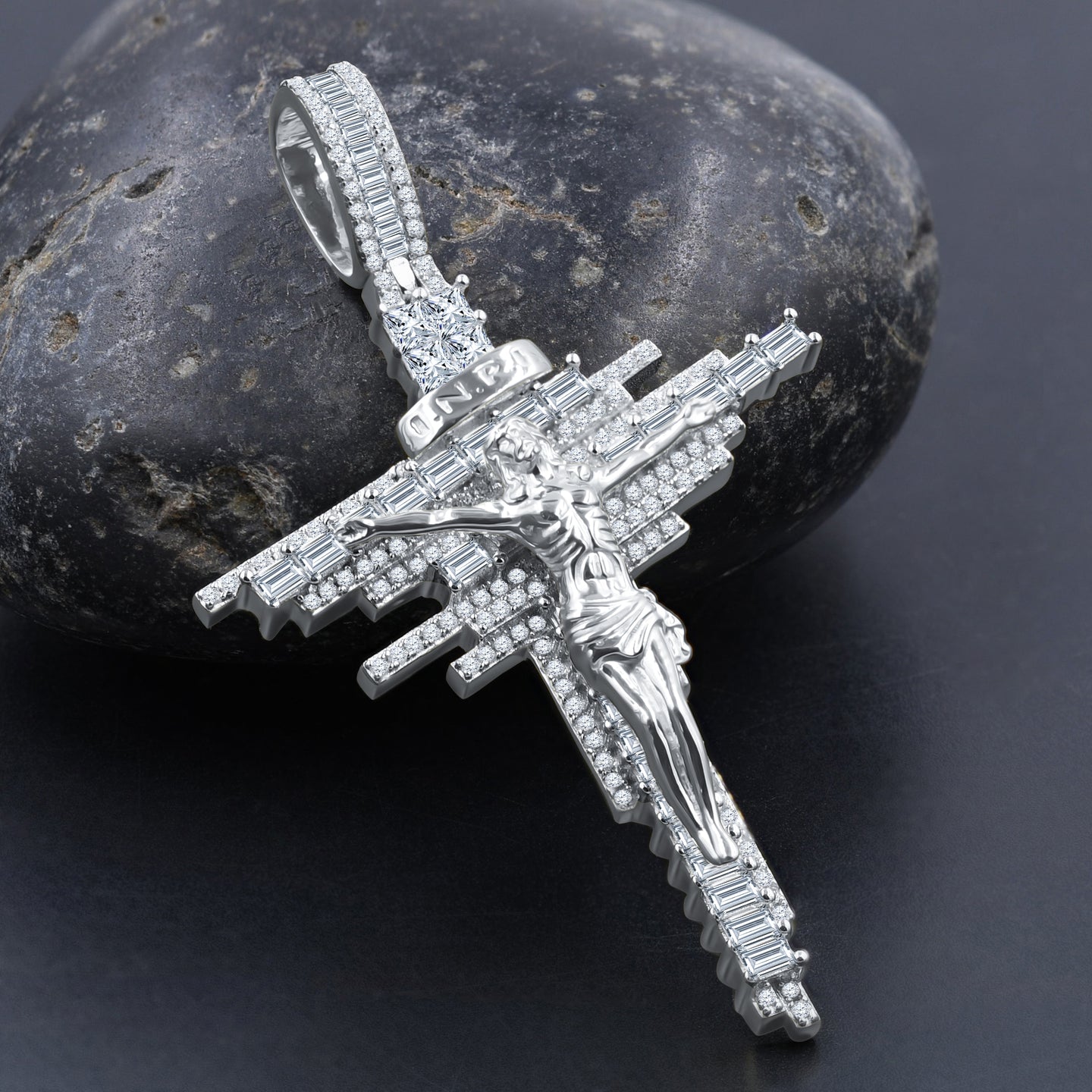 SANCTIFIED SILVER PENDANT | 9216031