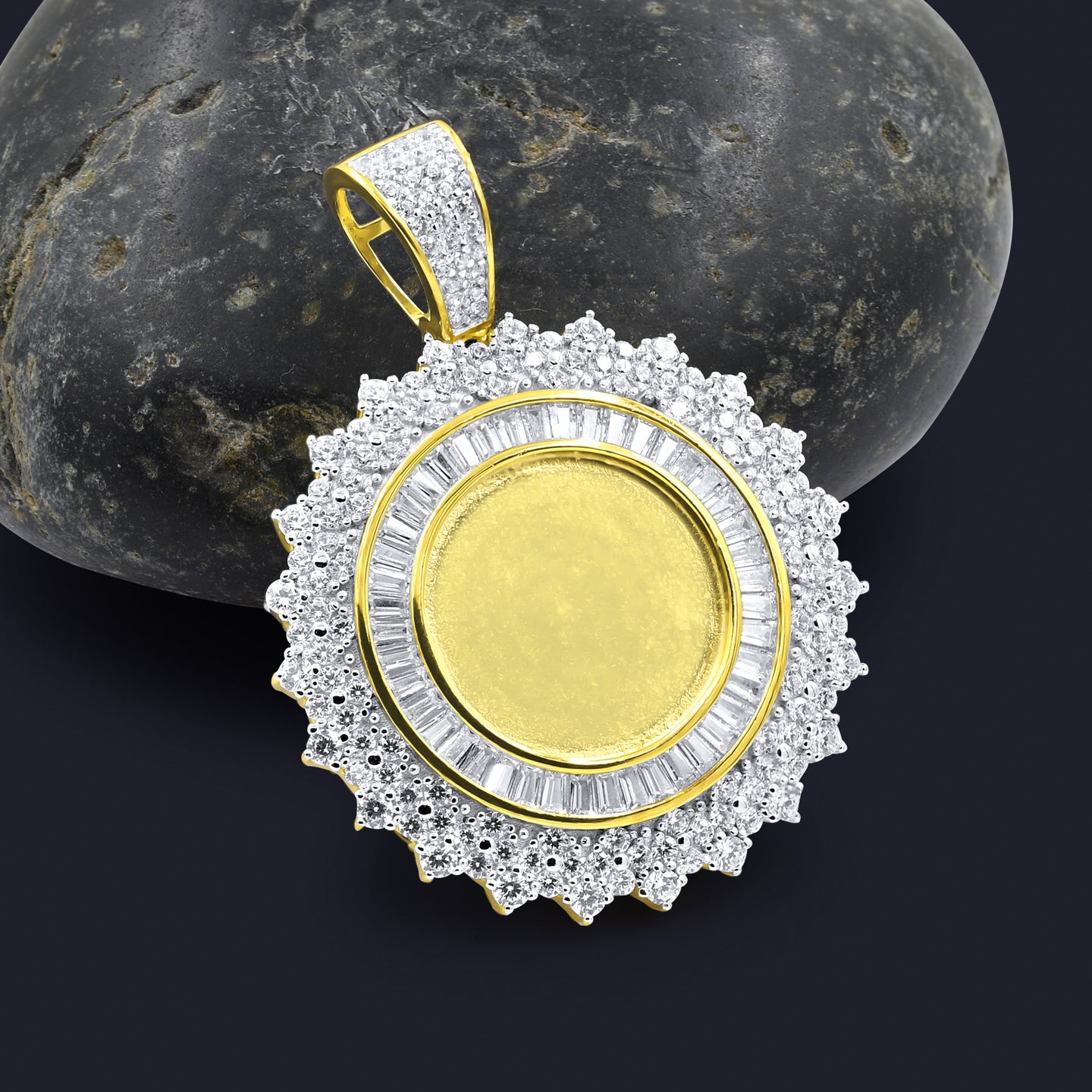 ENCHANTRESS LOCKET PENDANT I 9215092