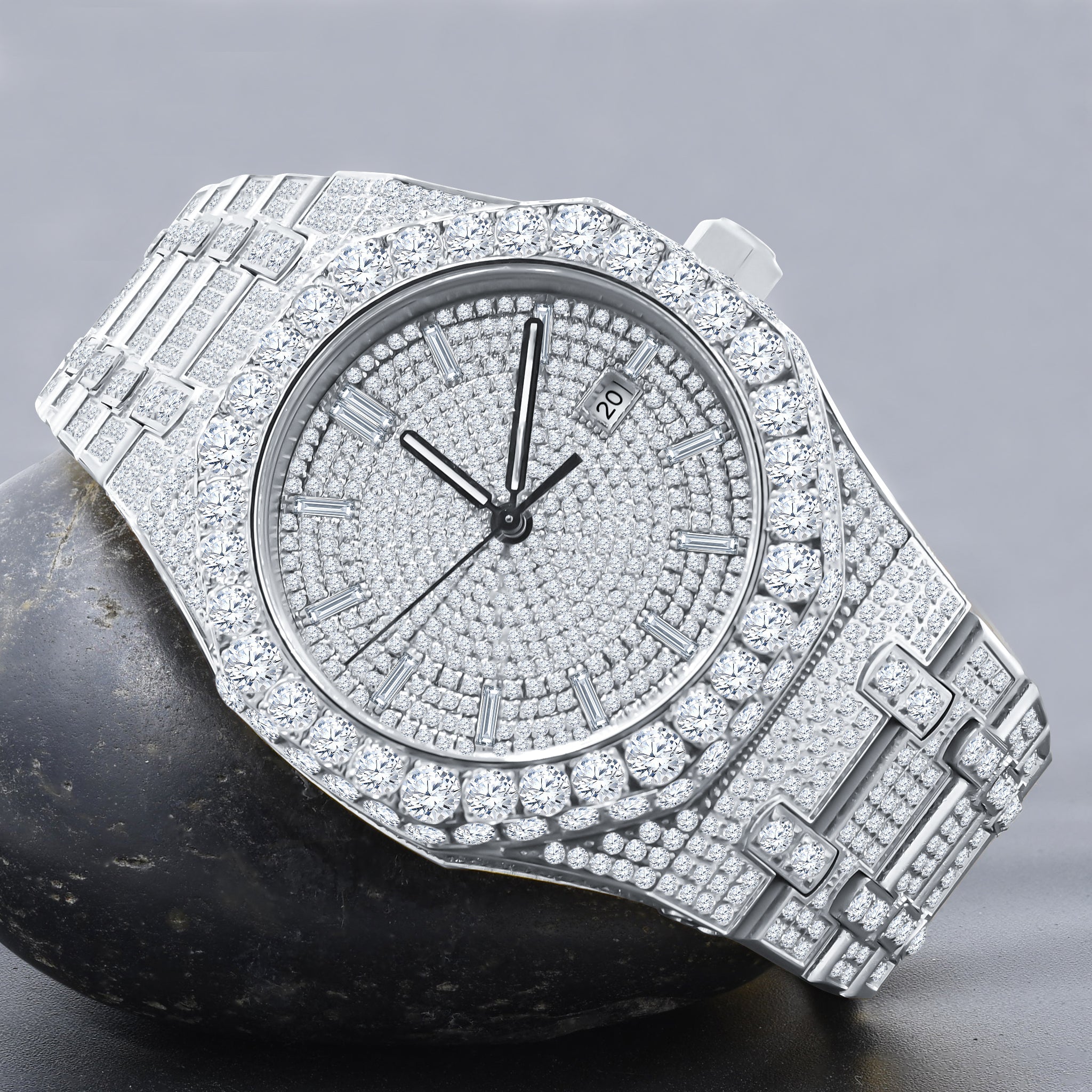 Concord x Van Cleef & Arpels Classic Watch - 20 81 218 | The RealReal