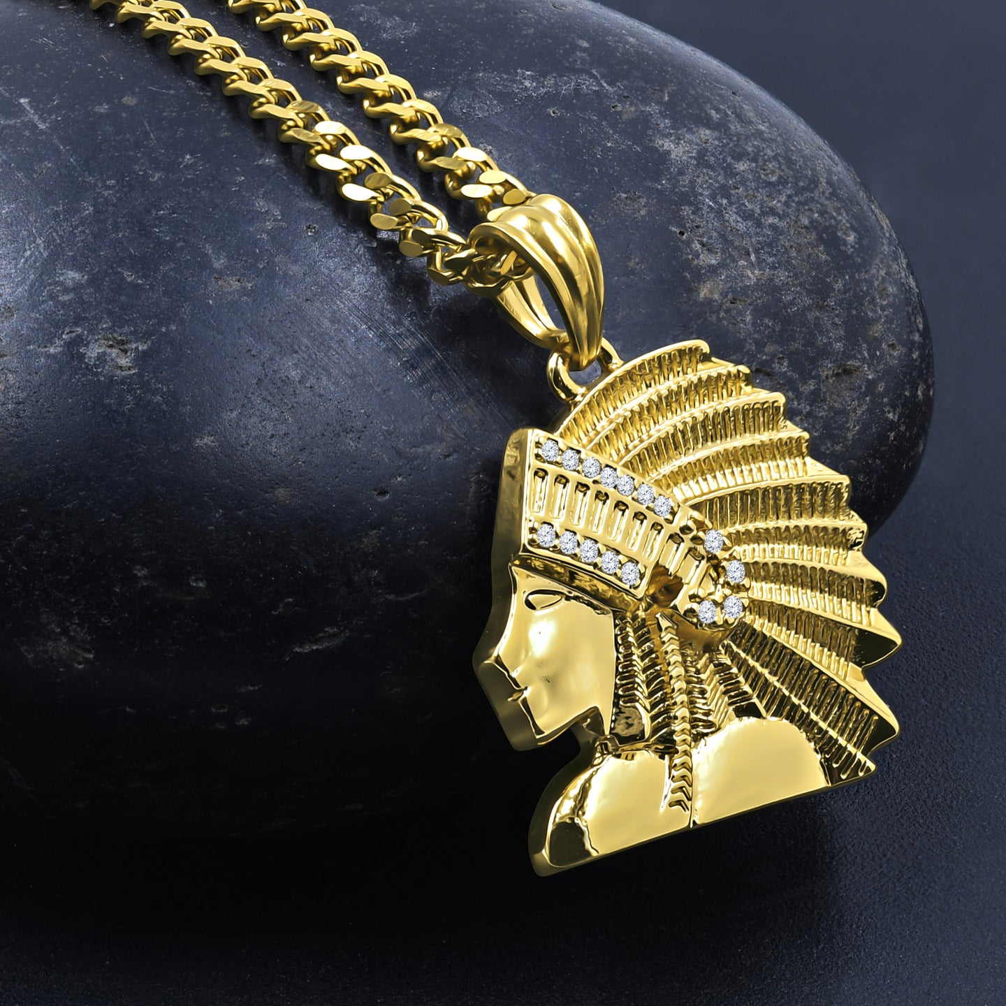 SUPERBE STAINLESS STEEL CHAIN AND CHARM I D912361