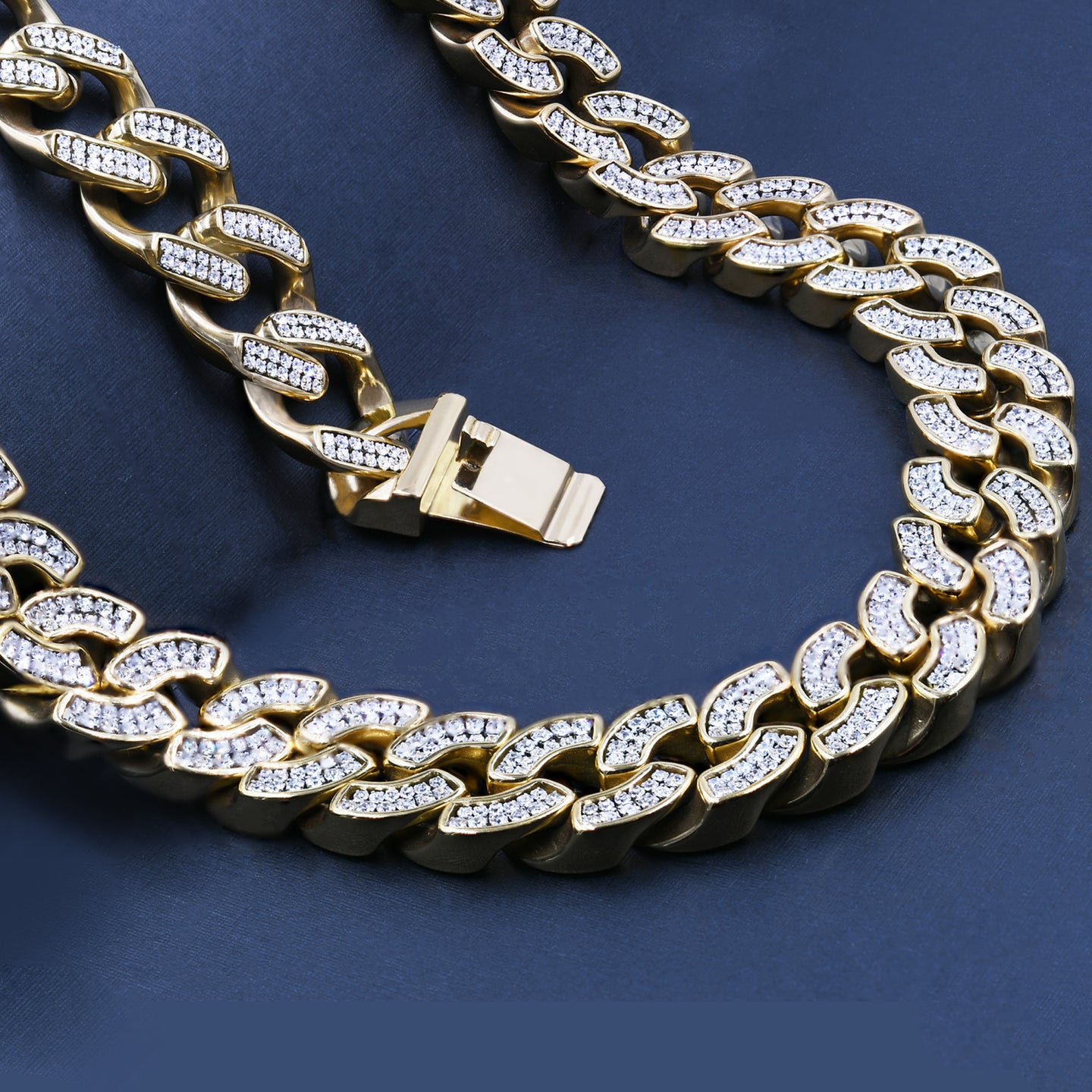 REFINED Stainless Steel Chain | 938982