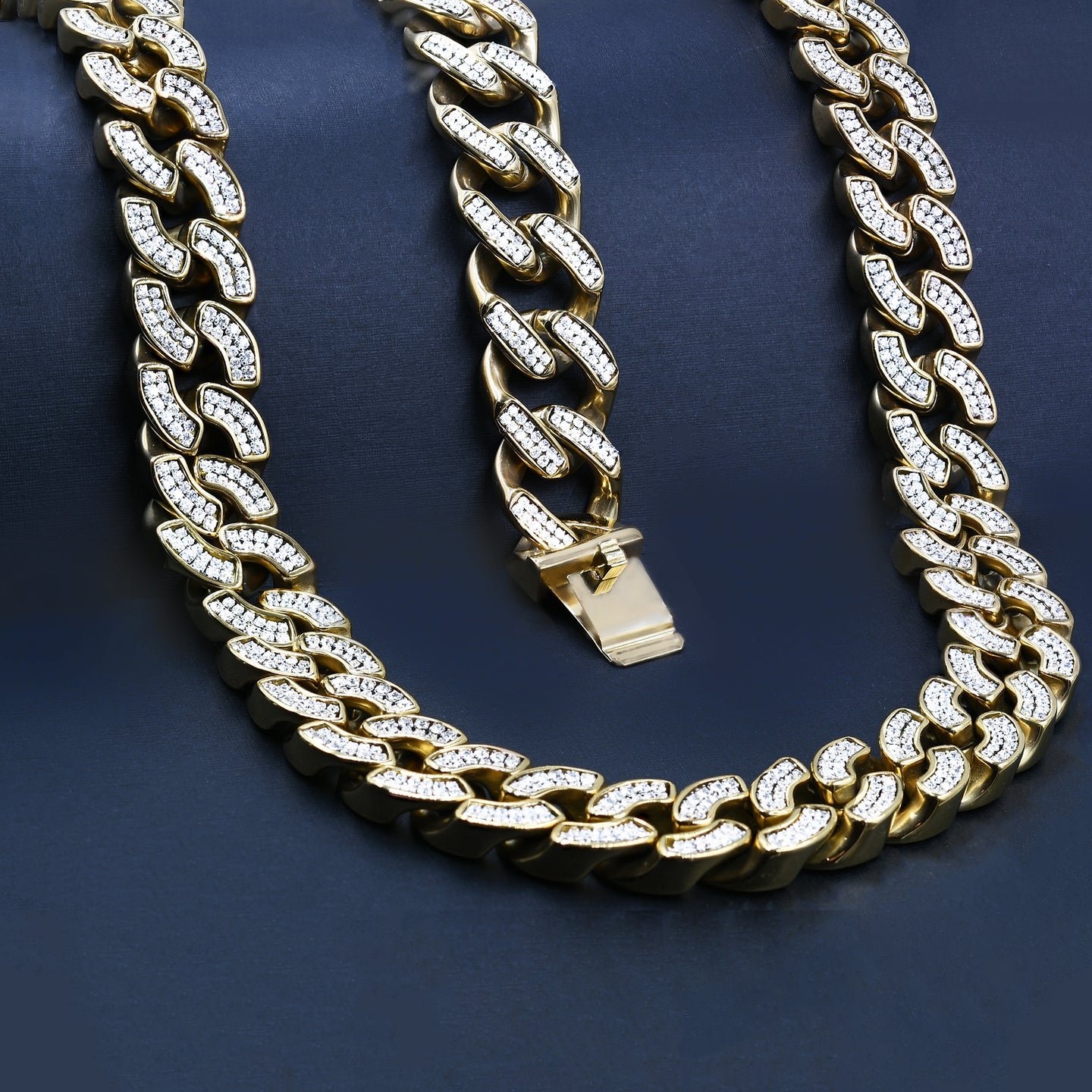 REFINED Stainless Steel Chain | 938982