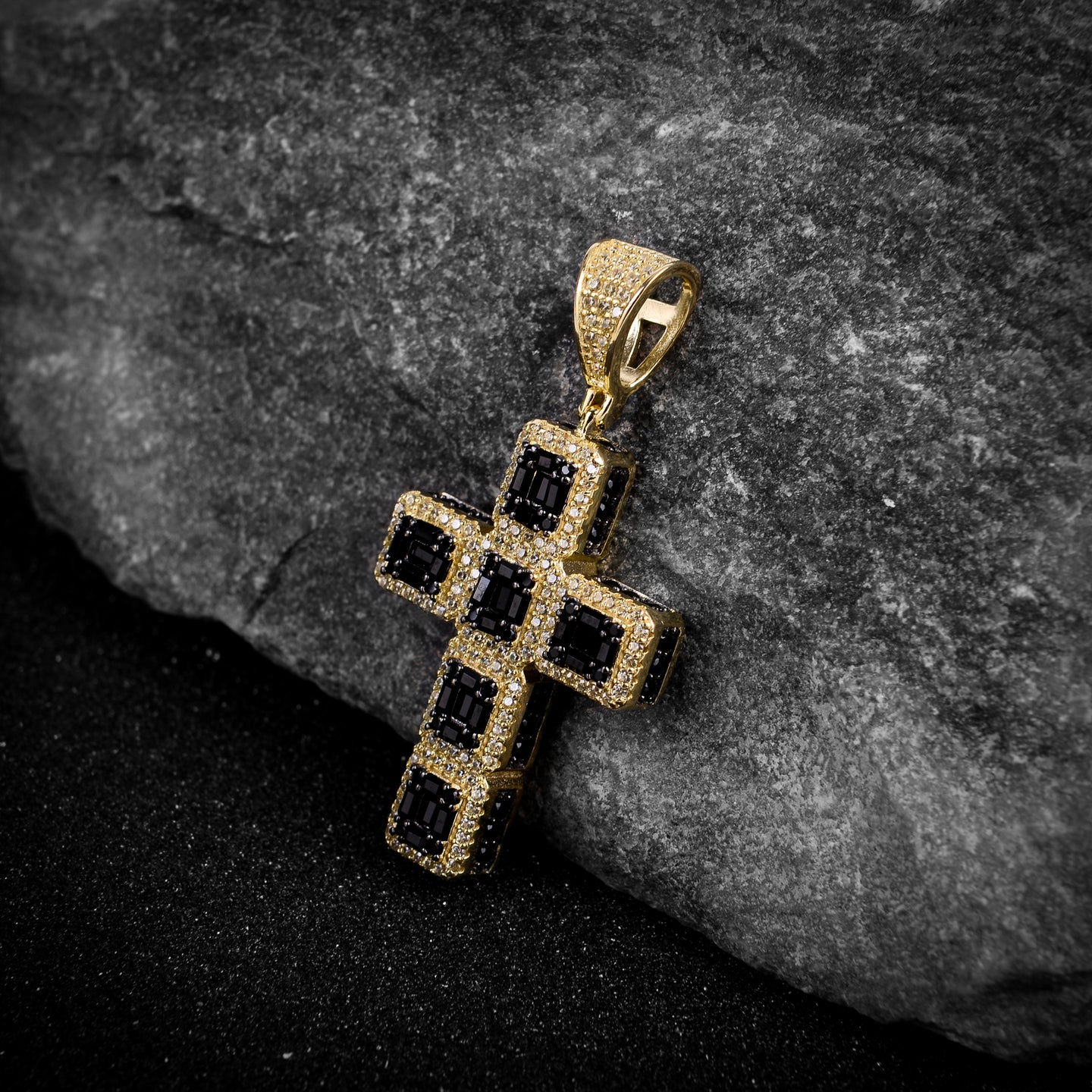 Cross Silver Pendant with CZ Stone-929988