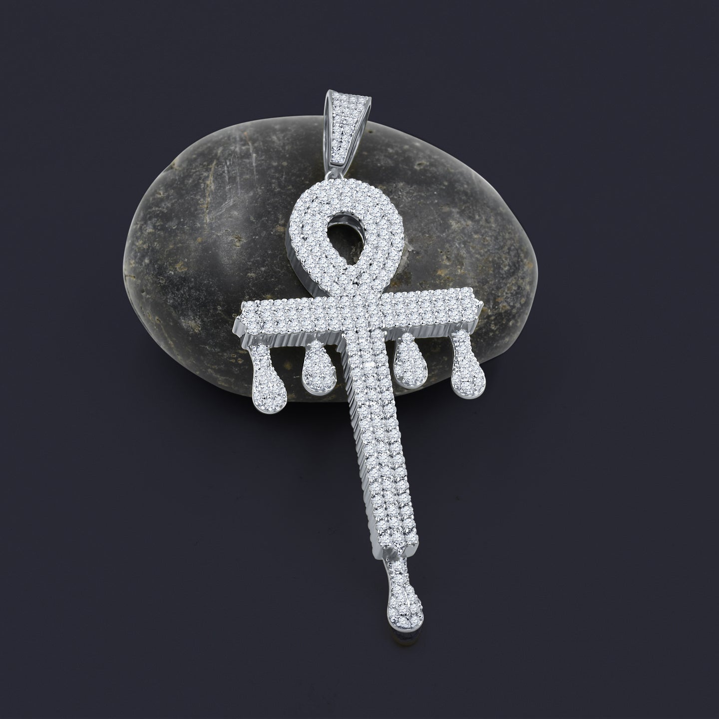 CRUSADING SILVER PENDANT | 9216761
